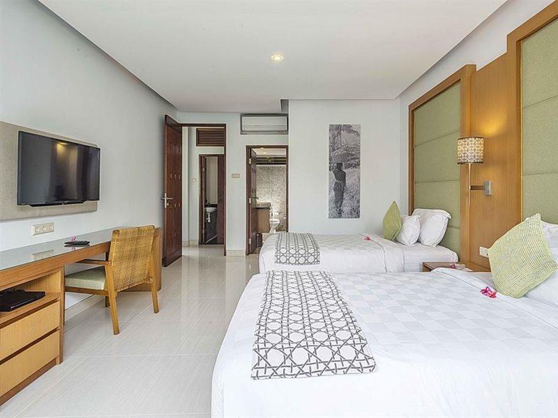 Pradha Villas Seminyak Exterior photo