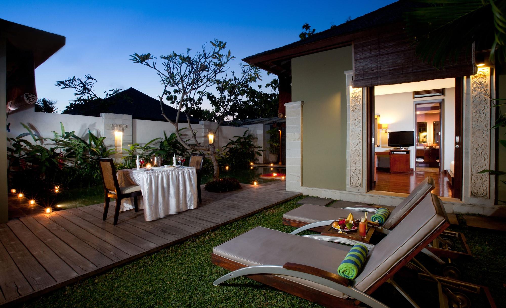 Pradha Villas Seminyak Exterior photo