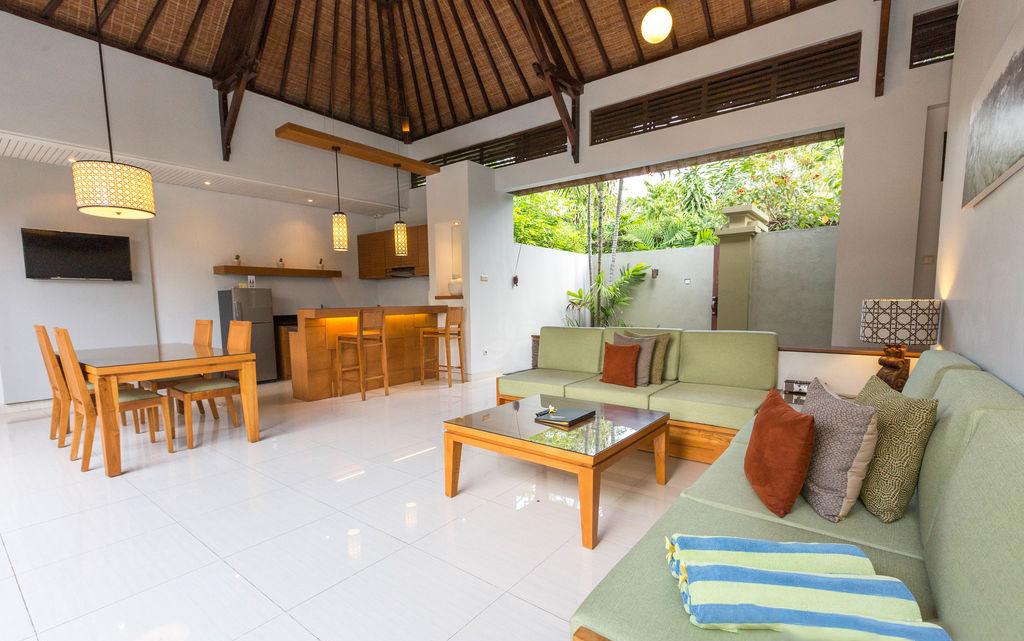 Pradha Villas Seminyak Exterior photo