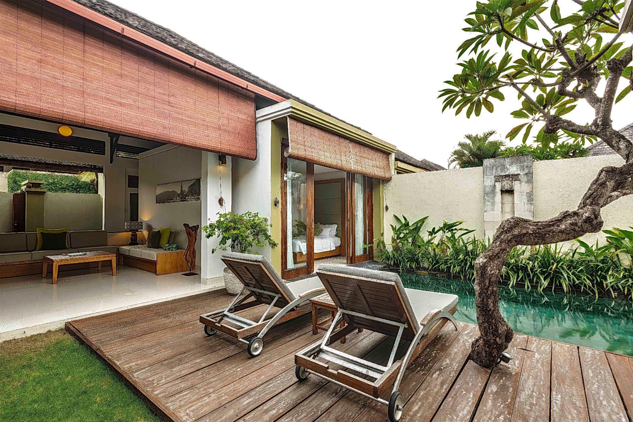 Pradha Villas Seminyak Exterior photo