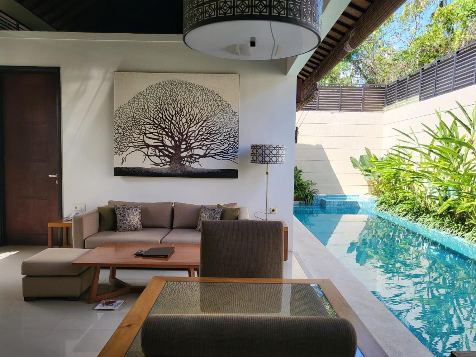 Pradha Villas Seminyak Exterior photo