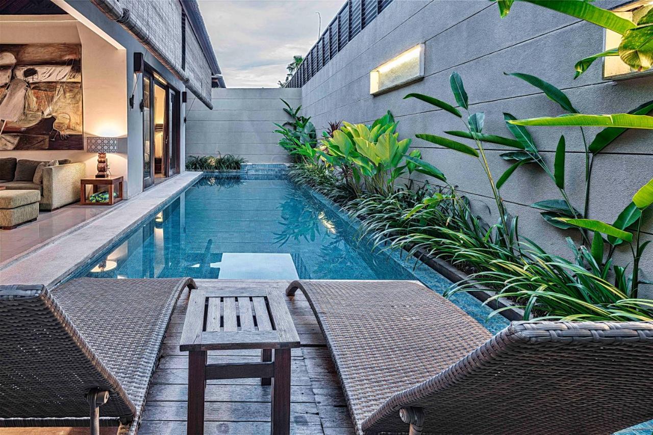 Pradha Villas Seminyak Exterior photo